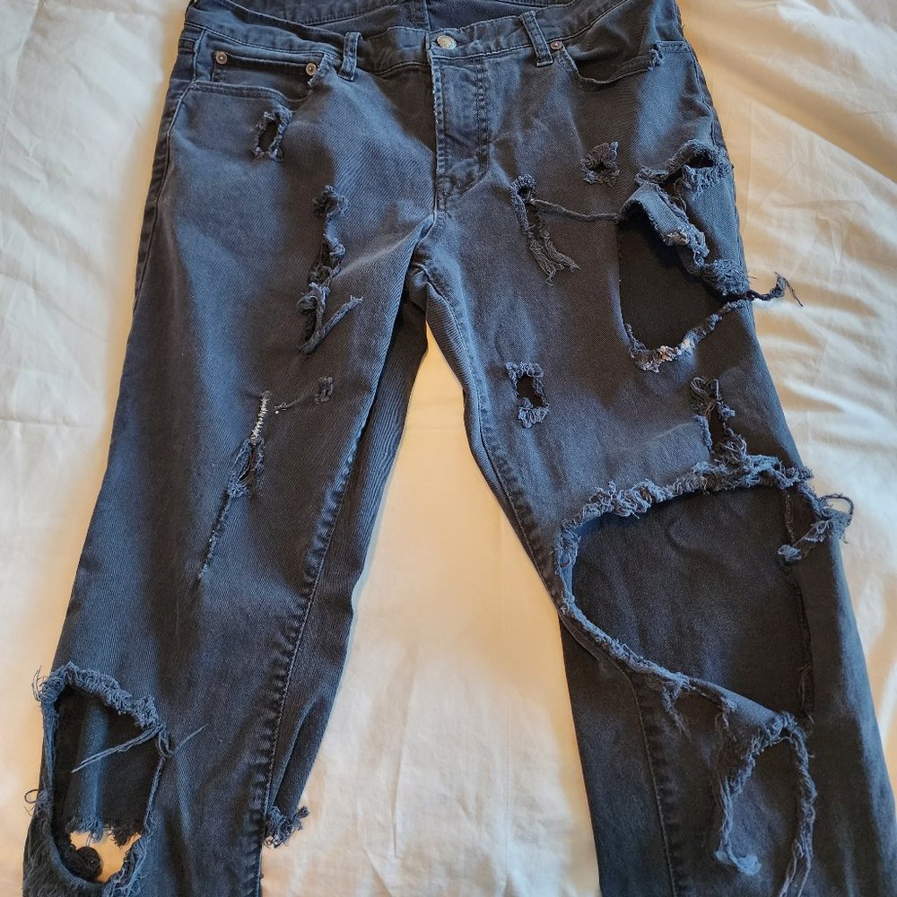 Aeropostale Black Skinny Jeans (Extremely Distressed) (Many Holes)